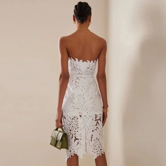 Sexy Whispy Lace Lined Bodycon Belted White MIDI Dress - Picture 4 of 8